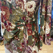 Load image into Gallery viewer, Lauren Ralph Lauren cross over top L
