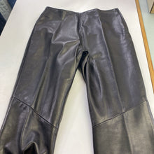 Load image into Gallery viewer, Danier leather pants 4
