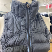 Load image into Gallery viewer, Lululemon reversible vest 6
