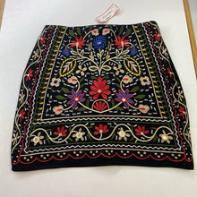 Load image into Gallery viewer, MissKoo embroidered skirt NWT M
