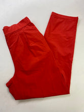 Load image into Gallery viewer, Lululemon pants 6
