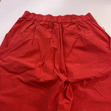 Load image into Gallery viewer, Lululemon pants 6
