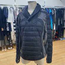 Load image into Gallery viewer, Lululemon Light Puffer Jacket
