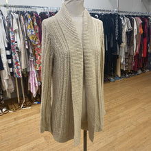 Load image into Gallery viewer, Anthropologie knit cardigan M
