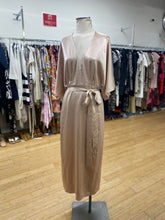 Load image into Gallery viewer, Babaton satin dress 10
