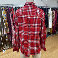 Load image into Gallery viewer, Banana Republic Dillon plaid top S
