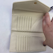Load image into Gallery viewer, Matt &amp; Nat wallet NWT

