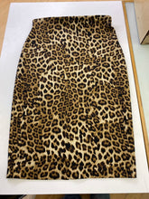 Load image into Gallery viewer, Joseph Ribkoff leopard skirt 4
