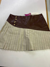 Load image into Gallery viewer, Commense pleather fabric skirt L NWT
