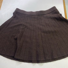 Load image into Gallery viewer, Gap knit skirt Lp NWT

