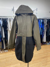 Load image into Gallery viewer, Everlane fall jacket L
