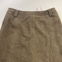 Load image into Gallery viewer, Weekend Max Mara lined wool skirt 8
