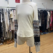 Load image into Gallery viewer, Free People waffle top M NWT
