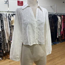Load image into Gallery viewer, Zara cropped shirt M
