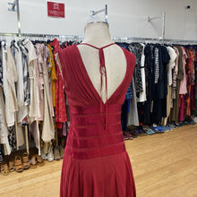 Load image into Gallery viewer, BCBG Max Azria lined silk dress 4
