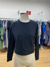 Load image into Gallery viewer, Vallier Cropped crewneck XS
