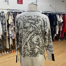 Load image into Gallery viewer, Nic &amp; Zoe patterned sweater M
