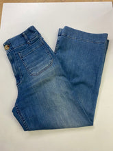 Load image into Gallery viewer, Maeve The Colette jeans 28
