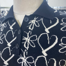 Load image into Gallery viewer, Desigual short sleeve sweater S
