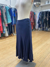 Load image into Gallery viewer, Lauren Ralph Lauren lined silk skirt 4
