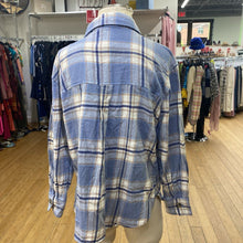 Load image into Gallery viewer, Japna plaid top L
