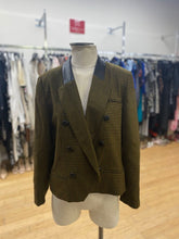 Load image into Gallery viewer, Vintage Ira Howard wool blazer *as is 11/12

