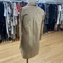 Load image into Gallery viewer, Club Monaco shirt dress 4
