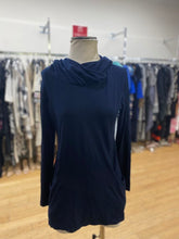 Load image into Gallery viewer, Miik hooded tunic M
