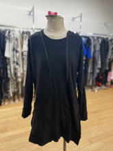 Load image into Gallery viewer, Sympli hooded tunic M
