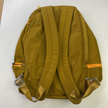 Load image into Gallery viewer, Lululemon City Adventure Backpack ll NWT

