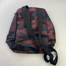Load image into Gallery viewer, Lululemon City Adventure Backpack ll NWT
