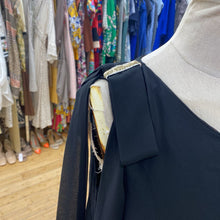 Load image into Gallery viewer, Rinascimento flowy dress M

