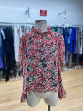 Load image into Gallery viewer, En Saison smocked top XS
