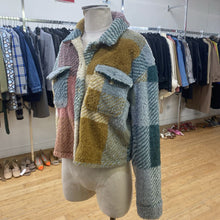 Load image into Gallery viewer, Thread &amp; Supply fuzzy jacket S

