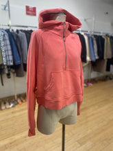 Load image into Gallery viewer, Lululemon 1/2 zip hoody M/L
