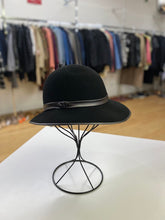 Load image into Gallery viewer, Kates Canada vintage wool hat
