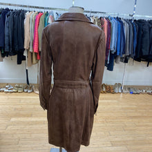 Load image into Gallery viewer, Danier leather trench XL
