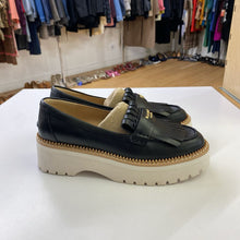 Load image into Gallery viewer, Kate Spade Caddy Loafer 6.5
