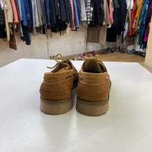 Load image into Gallery viewer, L'intervalle suede shoes NWOT 37
