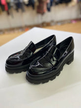 Load image into Gallery viewer, Marc Fisher chunky leather loafer 8
