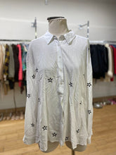 Load image into Gallery viewer, Jane &amp; Delancey stars top XL
