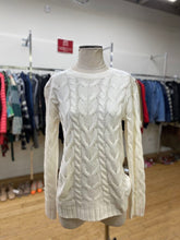 Load image into Gallery viewer, Rachel Parcell cableknit sweater NWT S
