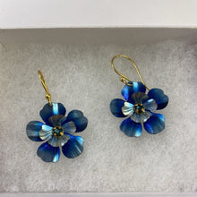 Load image into Gallery viewer, Holly Yashi Blissful Bloom earrings NIB
