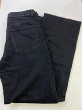 Load image into Gallery viewer, Zara NWT wide leg high rise jeans 12
