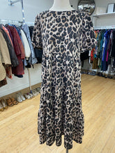 Load image into Gallery viewer, ASOS maxi dress 8
