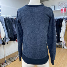 Load image into Gallery viewer, Roots Snowman sweatshirt XXS
