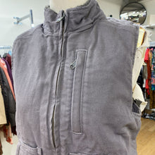 Load image into Gallery viewer, Carhartt fuzzy lined vest XS
