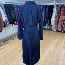 Load image into Gallery viewer, T Tahari pleated dress NWT 10
