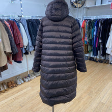 Load image into Gallery viewer, Uniqlo Ultra Light Down coat XXL
