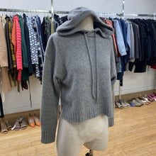 Load image into Gallery viewer, Babaton cashmere sweater 2XS

